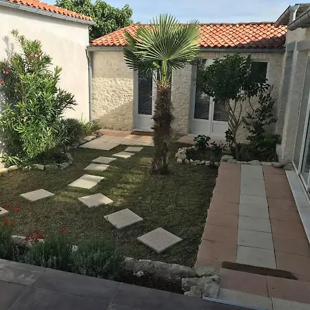 Le Clos Des Ajoncs ヴィラ *